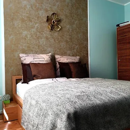 Apartment P1 In Berlin-friedrichshain Berlin