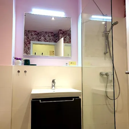 P1 In Berlin-friedrichshain Apartment